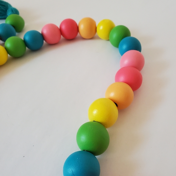 Spring Garland - Picture 3 of 6